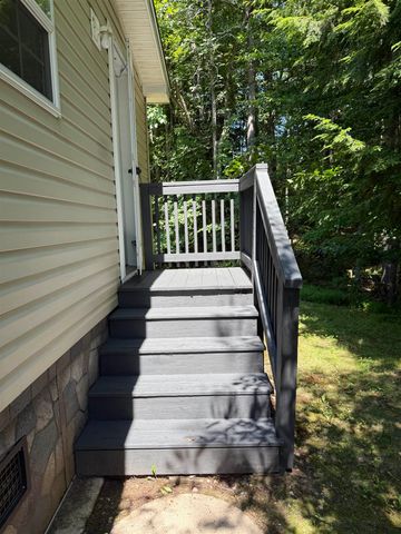 58 Ivy Lane, Farmington, NH 03835