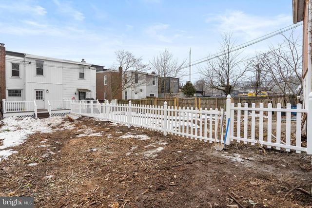 445 W BALTIMORE AVE, Media, PA 19063