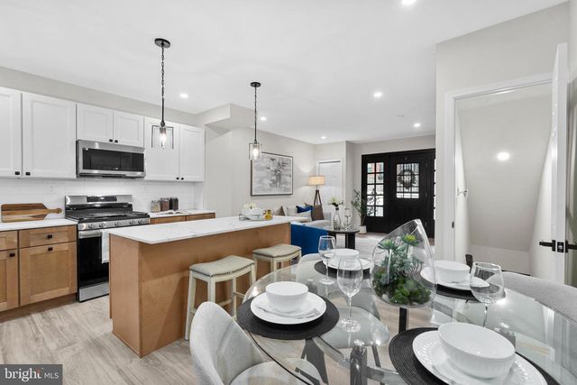 445 W BALTIMORE AVE, Media, PA 19063