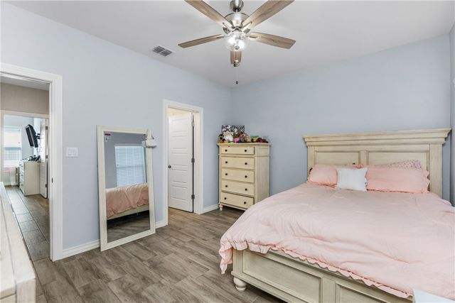 2557 Atlantic View, Corpus Christi, TX 78415