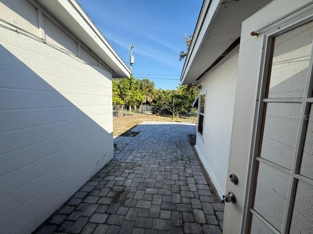 6631 RENSSALAER DRIVE, Bradenton, FL 34207