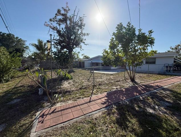 6631 RENSSALAER DRIVE, Bradenton, FL 34207