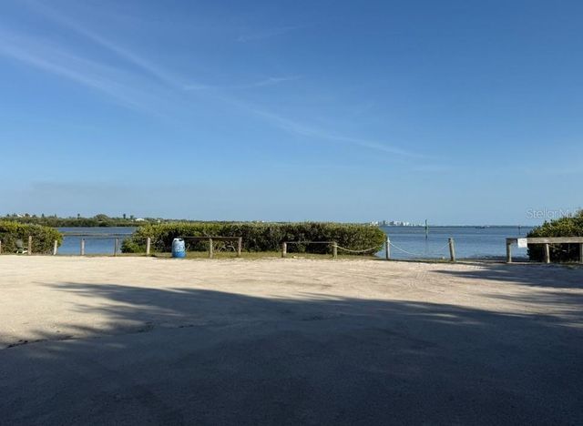 6631 RENSSALAER DRIVE, Bradenton, FL 34207