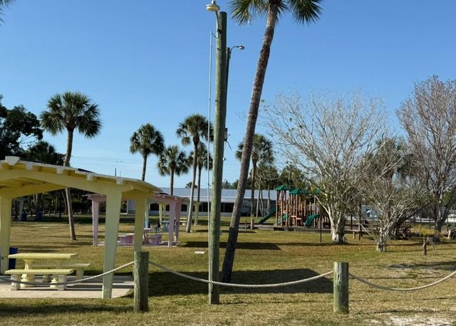 6631 RENSSALAER DRIVE, Bradenton, FL 34207