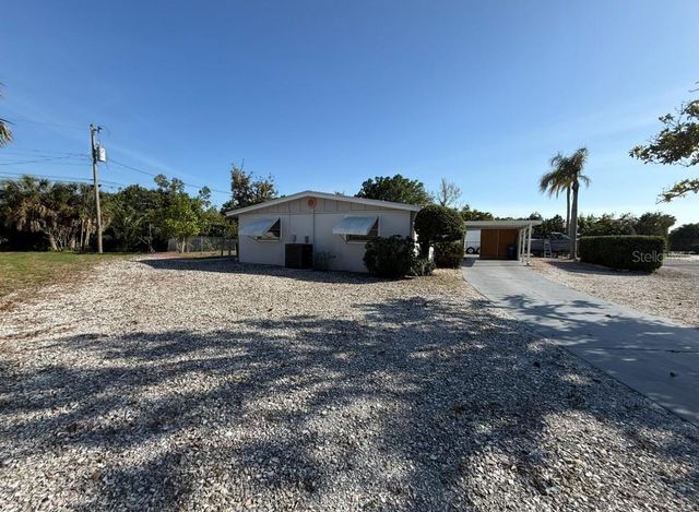 6631 RENSSALAER DRIVE, Bradenton, FL 34207