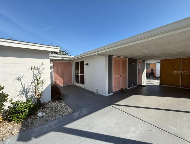 6631 RENSSALAER DRIVE, Bradenton, FL 34207