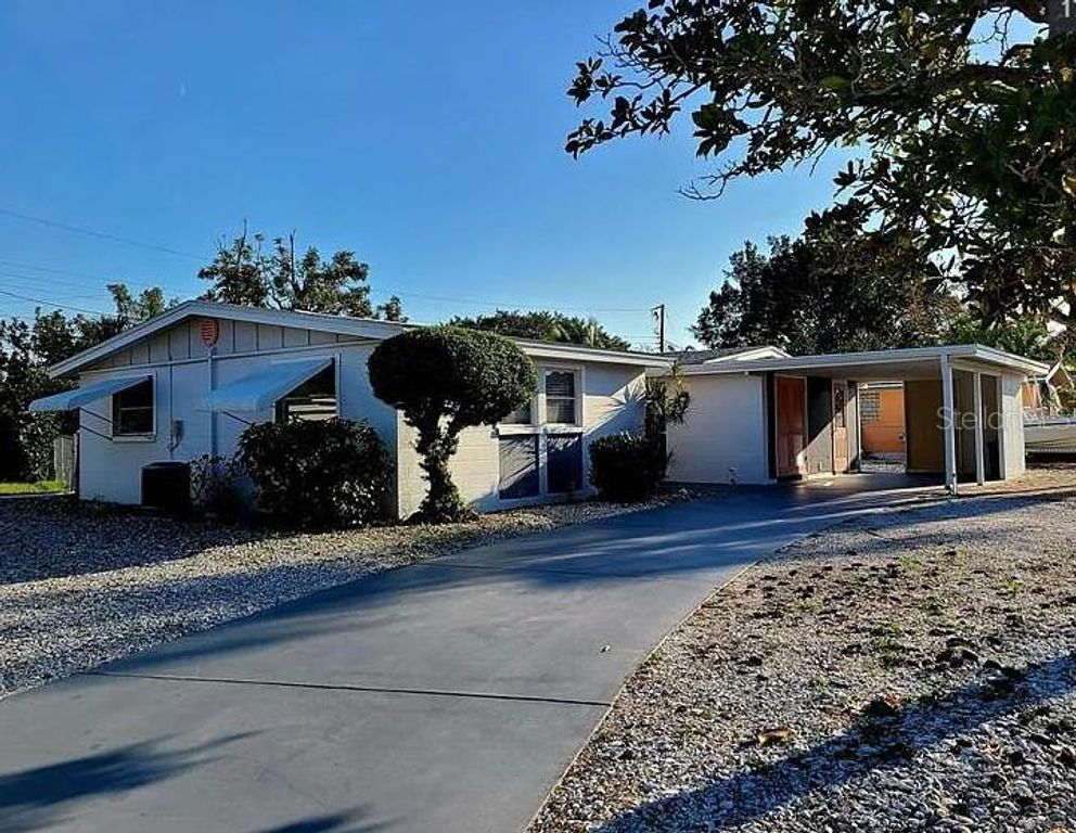 6631 RENSSALAER DRIVE, Bradenton, FL 34207