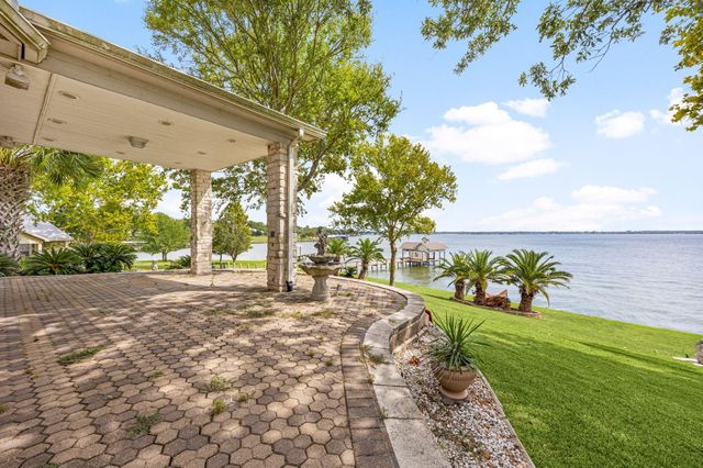 436 Fawn Road, Livingston, TX 77351