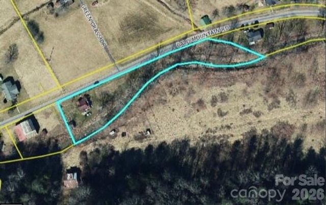 689 Bald Mountain Road, Burnsville, NC 28714