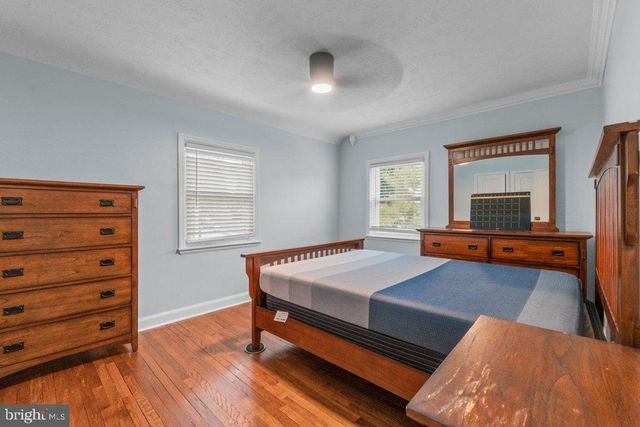 1633 PENTWOOD RD, Baltimore, MD 21239