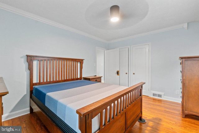 1633 PENTWOOD RD, Baltimore, MD 21239