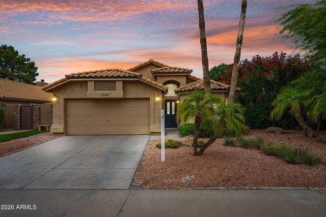 1550 W MAPLEWOOD Street, Chandler, AZ 85286