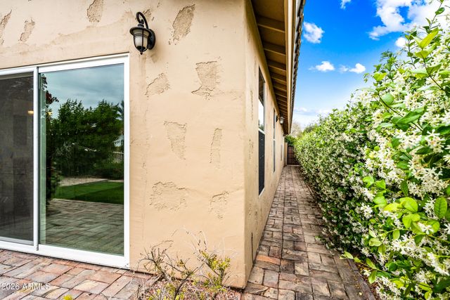 1550 W MAPLEWOOD Street, Chandler, AZ 85286