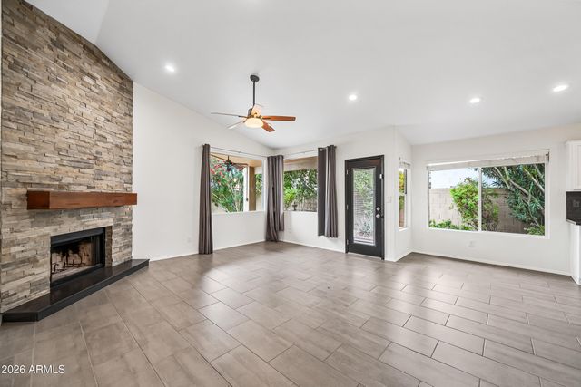 1550 W MAPLEWOOD Street, Chandler, AZ 85286