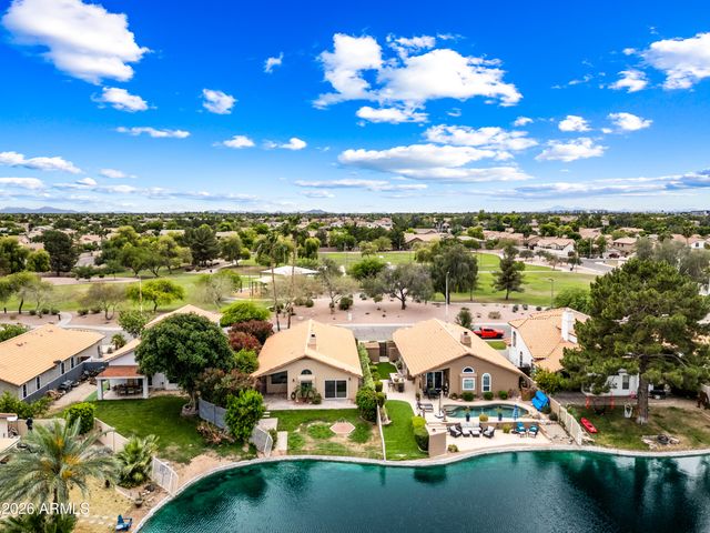 1550 W MAPLEWOOD Street, Chandler, AZ 85286