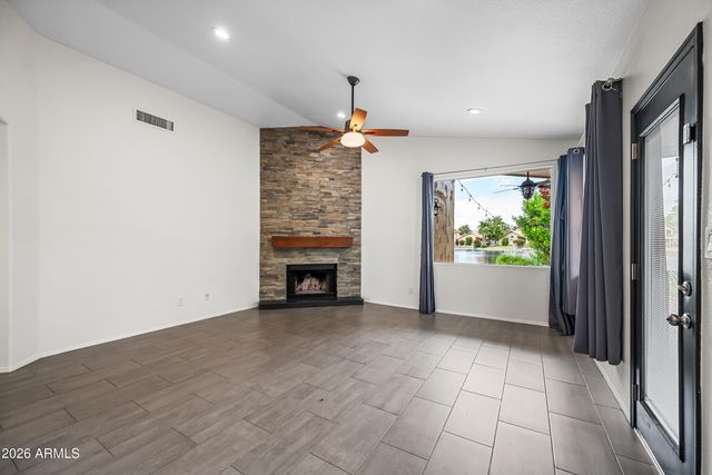 1550 W MAPLEWOOD Street, Chandler, AZ 85286