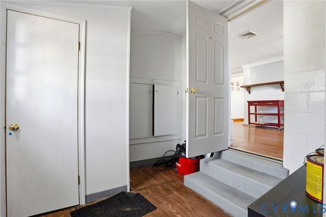 5526 Pole Green Rd, Mechanicsville, VA 23116