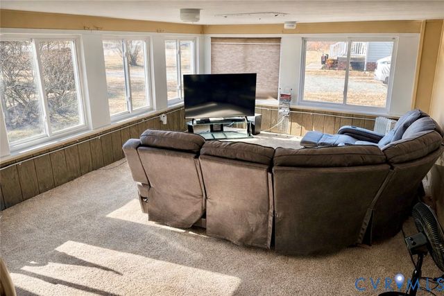 5526 Pole Green Rd, Mechanicsville, VA 23116