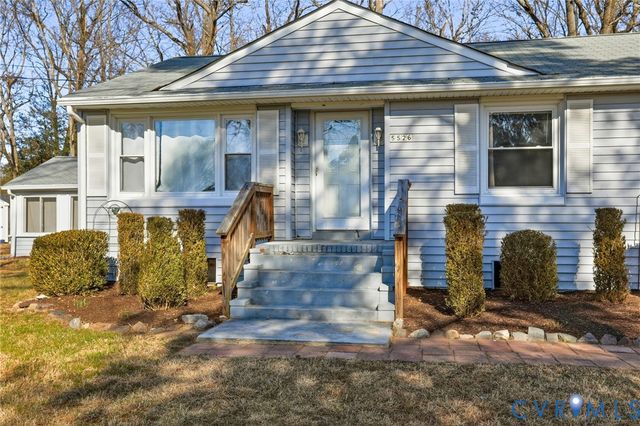 5526 Pole Green Rd, Mechanicsville, VA 23116