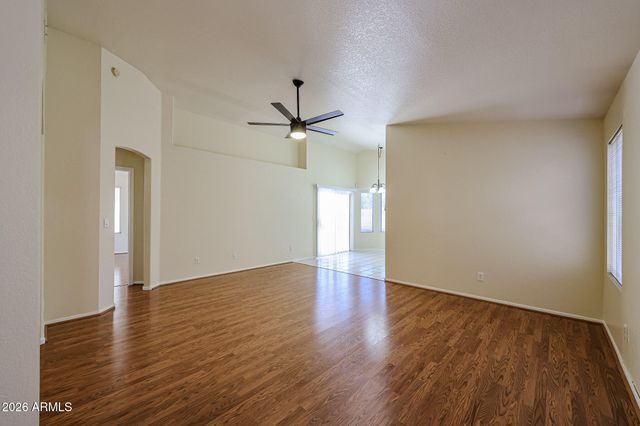 20437 N 105TH Avenue, Peoria, AZ 85382