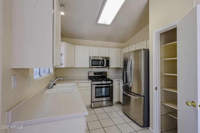 20437 N 105TH Avenue, Peoria, AZ 85382