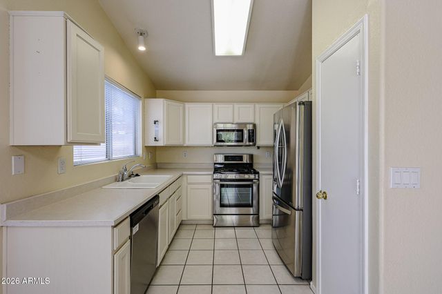 20437 N 105TH Avenue, Peoria, AZ 85382