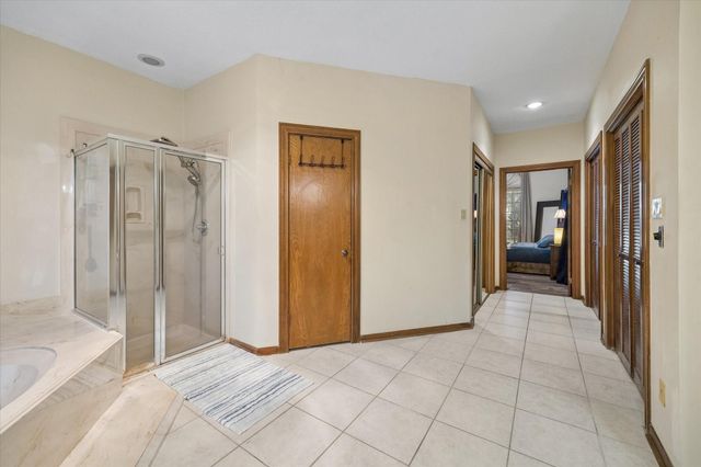 3811 Trappers Forest Drive, Houston, TX 77088