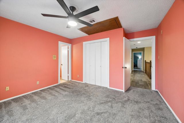 3811 Trappers Forest Drive, Houston, TX 77088