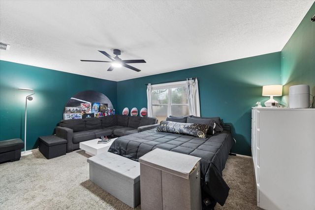 3811 Trappers Forest Drive, Houston, TX 77088