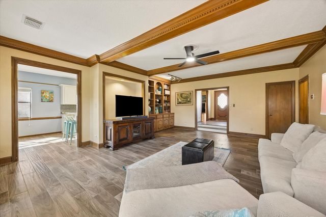 3811 Trappers Forest Drive, Houston, TX 77088