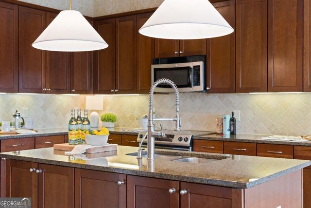 360 Chambers Street 403, Woodstock, GA 30188