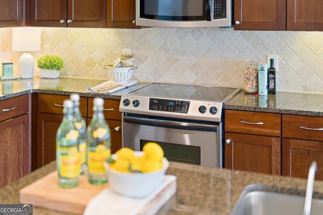 360 Chambers Street 403, Woodstock, GA 30188