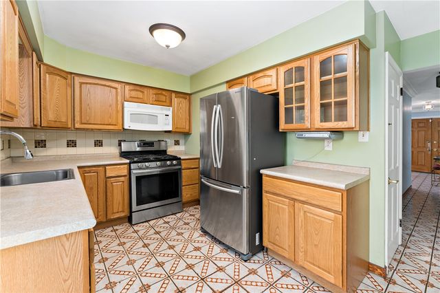 526 State Route 885, Jefferson Hills, PA 15025