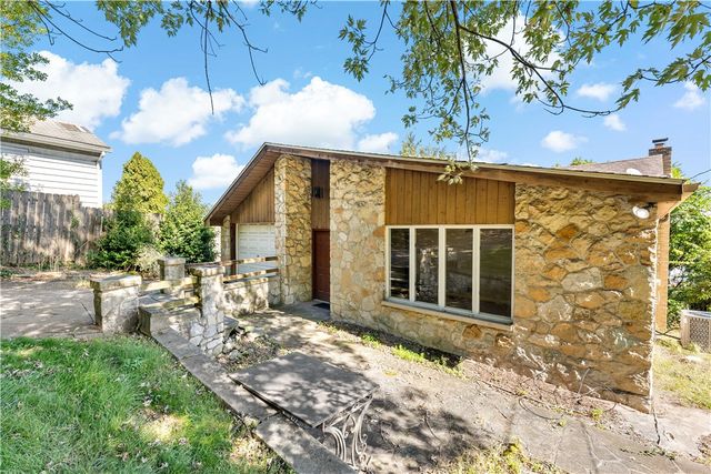 526 State Route 885, Jefferson Hills, PA 15025