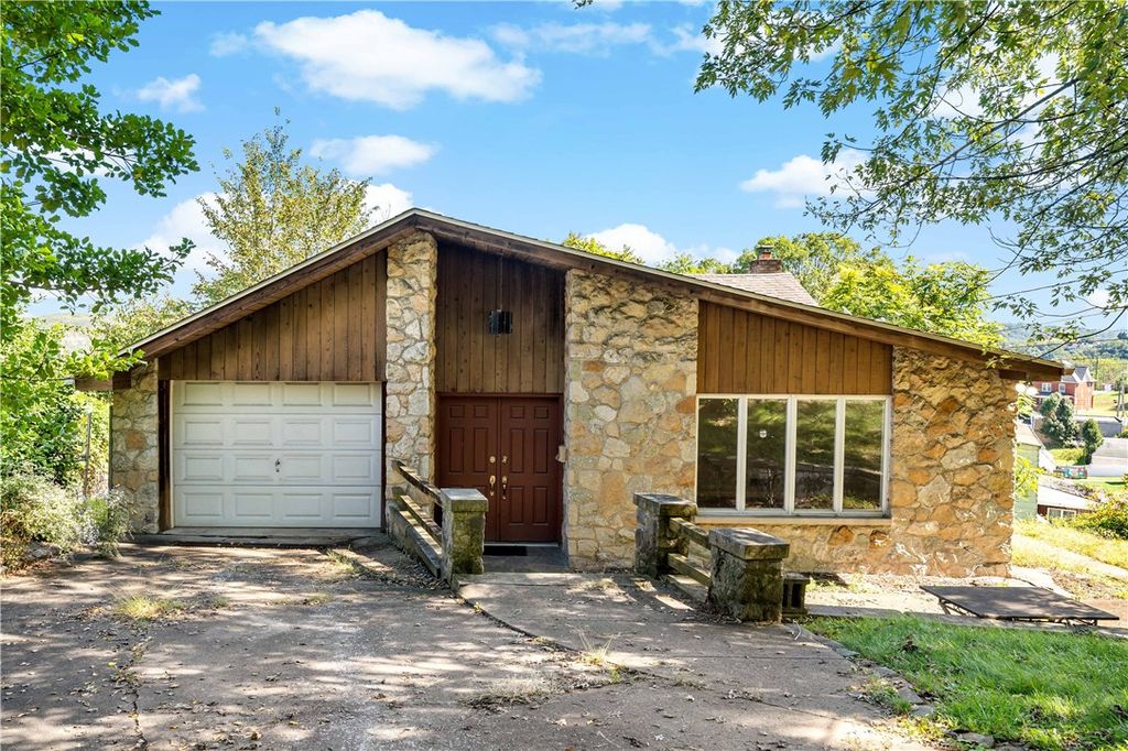 526 State Route 885, Jefferson Hills, PA 15025