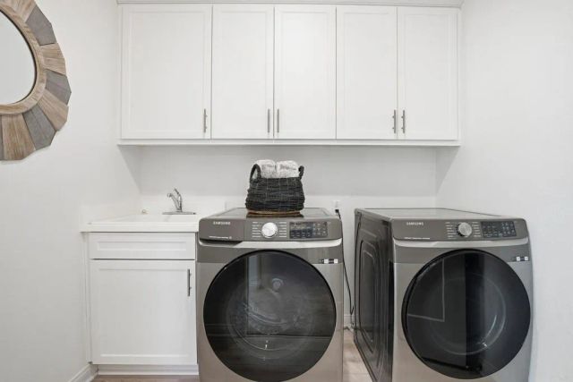 1700 Laurelwood Way, Oceanside, CA 92056