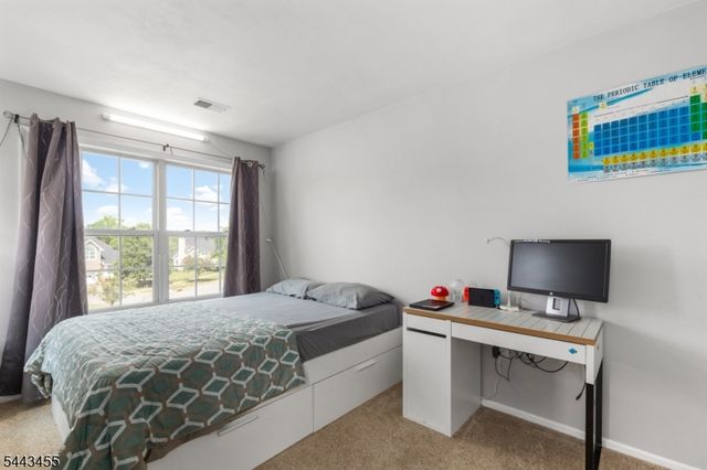 122 Rip Van Dam Ct, Montgomery Twp., NJ 08502