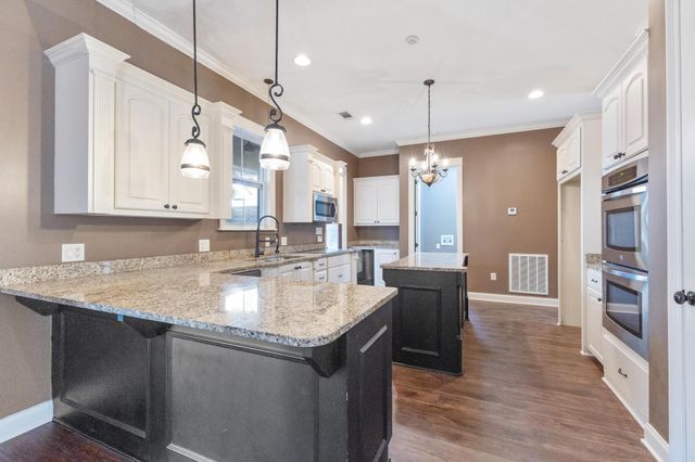 96 Bellegrass Blvd., Hattiesburg, MS 39402