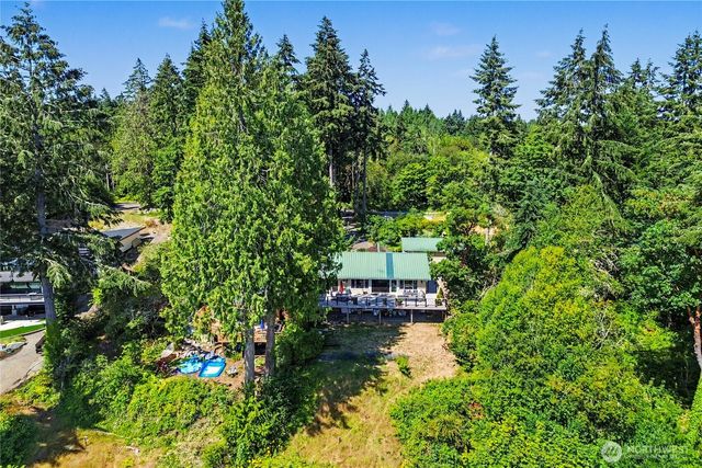 7324 Puget Beach Road NE, Olympia, WA 98516