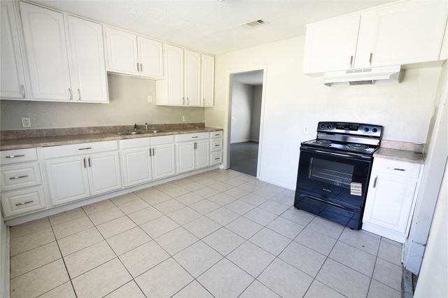 2101 Glendale Ave, La Marque, TX 77568