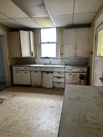 417 E Saint James Street, San Jose, CA 95112