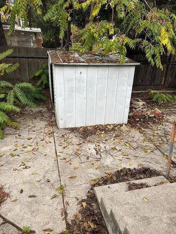 417 E Saint James Street, San Jose, CA 95112