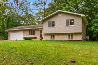 W3115 Conant STREET, Lake Geneva, WI 53147
