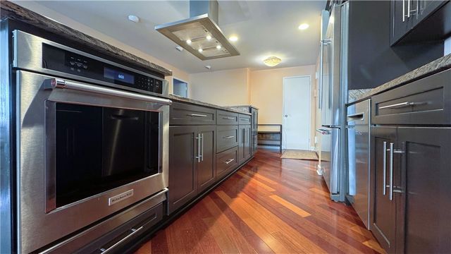 320 Fort Duquesne Blvd 19D, Downtown Pgh, PA 15222