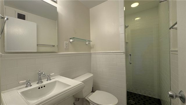 320 Fort Duquesne Blvd 19D, Downtown Pgh, PA 15222