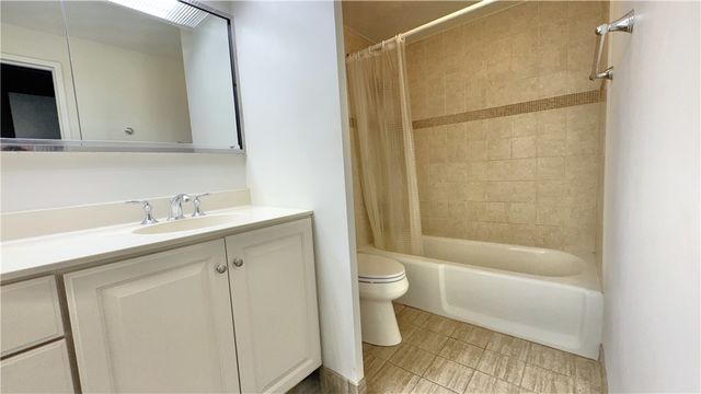 320 Fort Duquesne Blvd 19D, Downtown Pgh, PA 15222