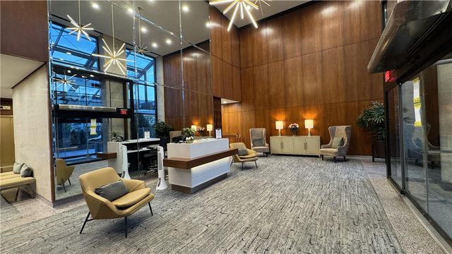 320 Fort Duquesne Blvd 19D, Downtown Pgh, PA 15222