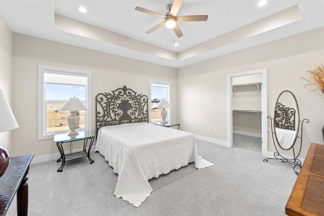 2913 Crystal Lake Dr., Salina, KS 67401