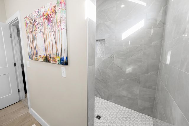 2913 Crystal Lake Dr., Salina, KS 67401