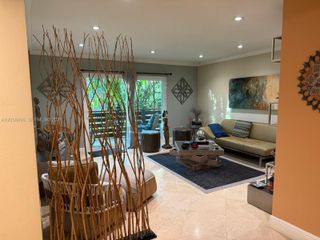 7483 SW 82nd St A206, Miami, FL 33143